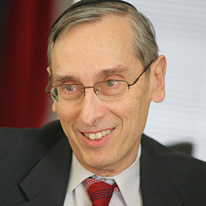 루스 및 아이. 루이스 고든 유대역사학 교수